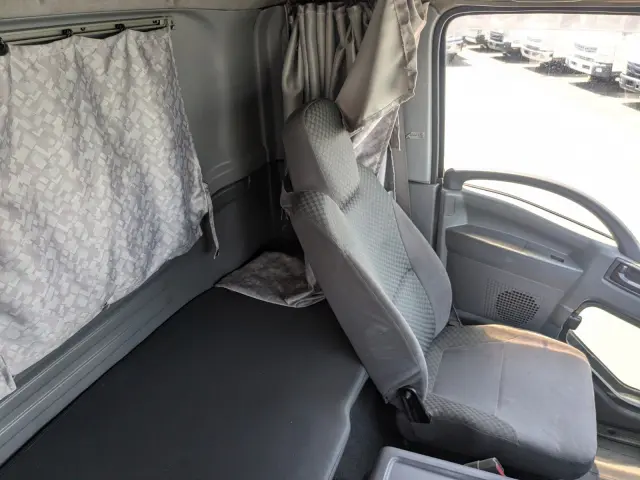 いすゞ フォワード QKG-FTR34T2(2WD)の写真36