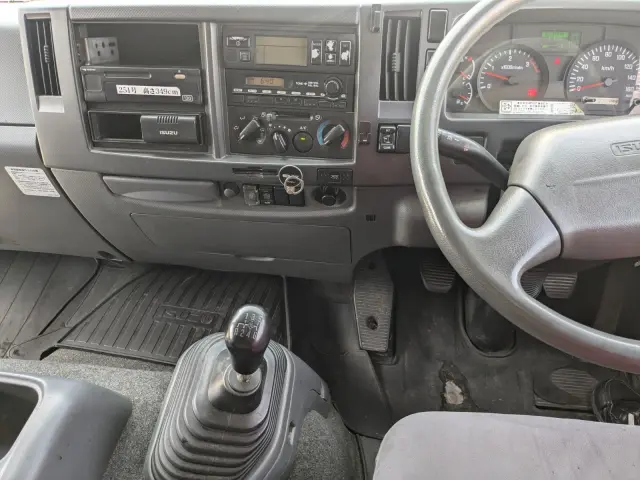 いすゞ フォワード QKG-FTR34T2(2WD)の写真48