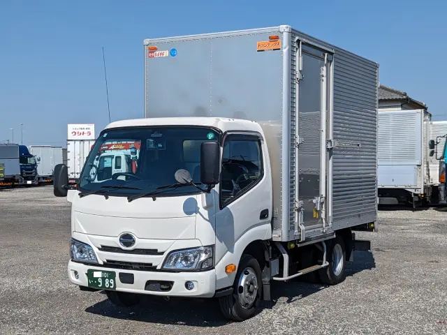 日野 デュトロ 2RG-XZC605M(2WD)の写真1