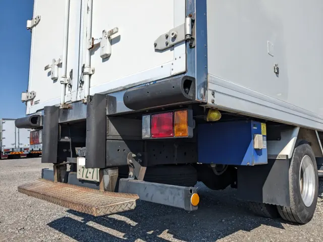 いすゞ エルフ TKG-NPR85AN(2WD)の写真7