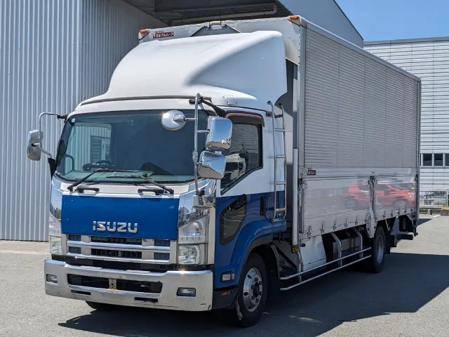 いすゞ フォワード TKG-FRR90T2(2WD)の写真1