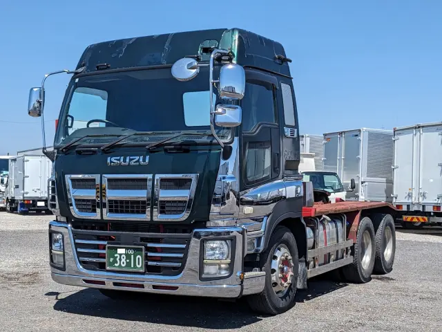 いすゞ ギガ QDG-EXZ52AJ(6x4)の写真1