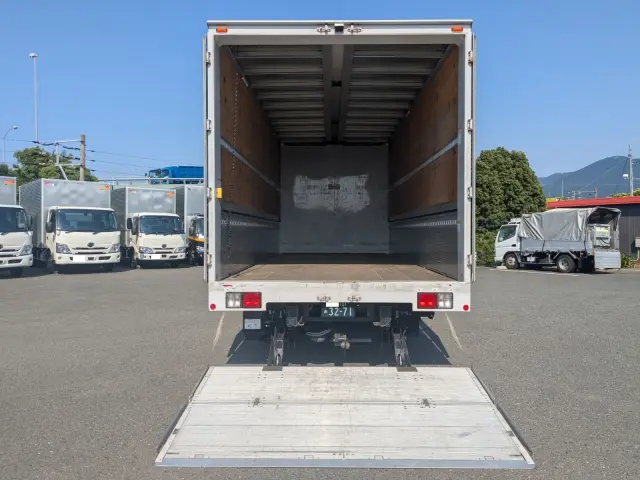 日野 レンジャー 2PG-FD2ABG(2WD)の写真9