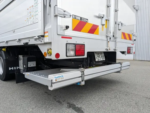 日野 レンジャー 2KG-FD2ABG(2WD)の写真6