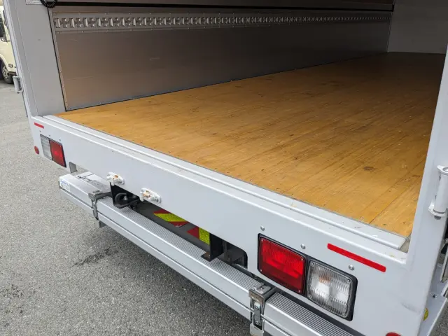 日野 レンジャー 2KG-FD2ABG(2WD)の写真18