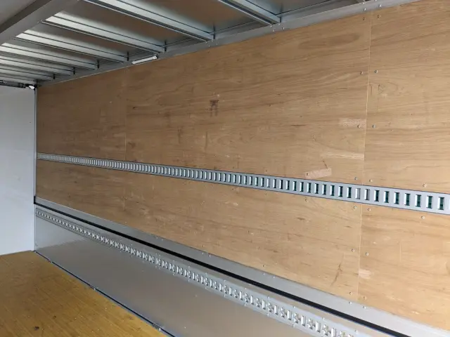 日野 レンジャー 2KG-FD2ABG(2WD)の写真25