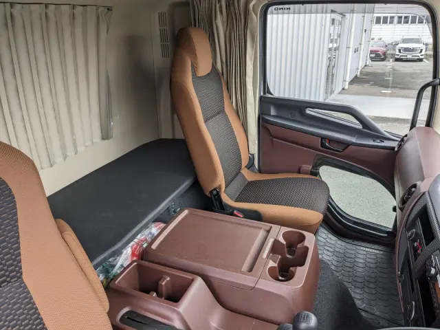 日野 レンジャー 2KG-FD2ABG(2WD)の写真37