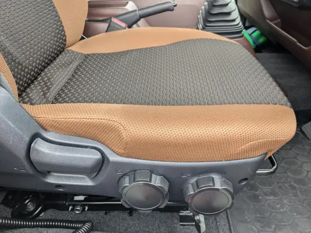 日野 レンジャー 2KG-FD2ABG(2WD)の写真30