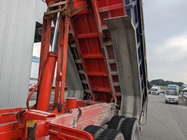 ＵＤ クオン ADG-CD4XM(6x2)の写真21