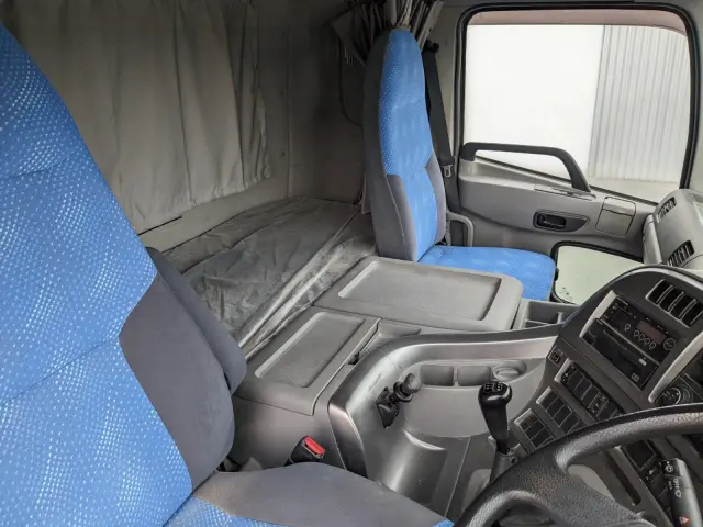 ＵＤ クオン ADG-CD4XM(6x2)の写真34