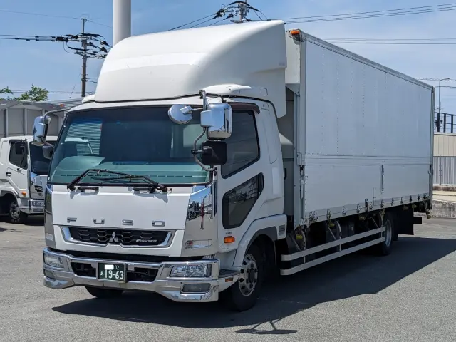 三菱 ファイター TKG-FK64F(2WD)の写真1
