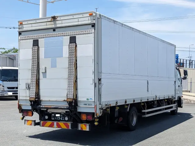 三菱 ファイター TKG-FK64F(2WD)の写真5