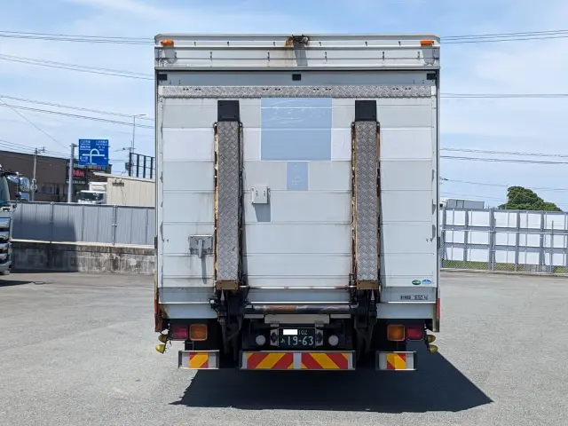 三菱 ファイター TKG-FK64F(2WD)の写真8