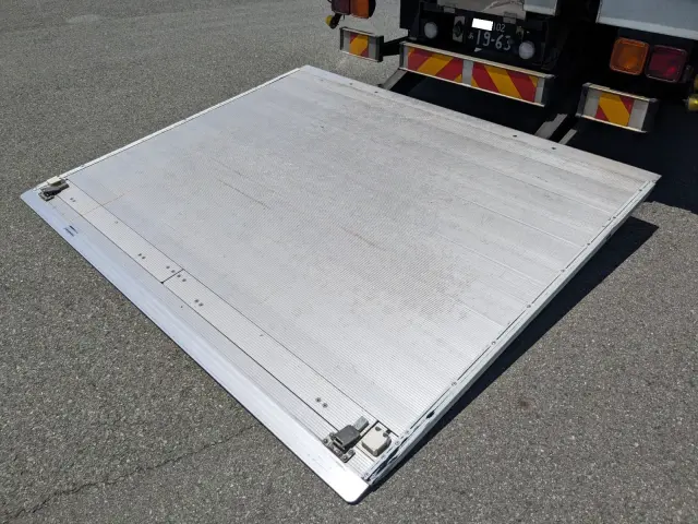 三菱 ファイター TKG-FK64F(2WD)の写真33