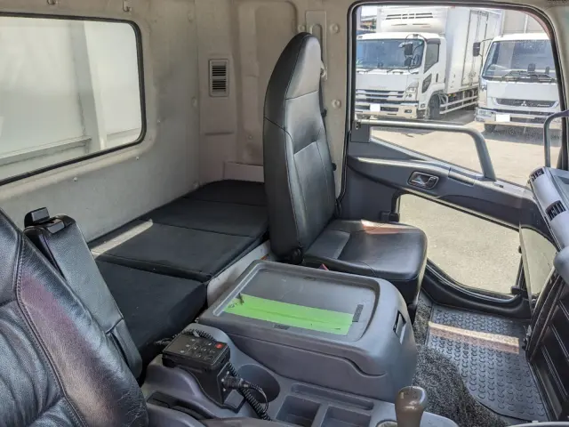 三菱 ファイター TKG-FK64F(2WD)の写真36