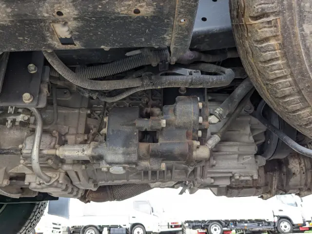 いすゞ エルフ TPG-NKR85AD(2WD)の写真20