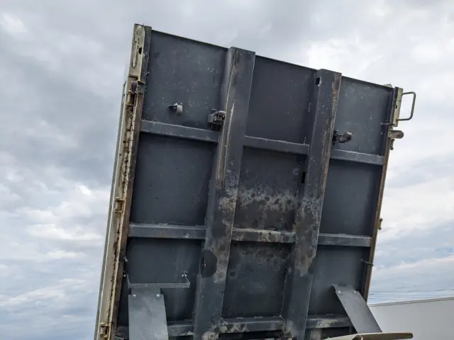 いすゞ エルフ TPG-NKR85AD(2WD)の写真27