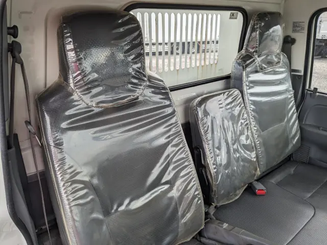 いすゞ エルフ TPG-NKR85AD(2WD)の写真38