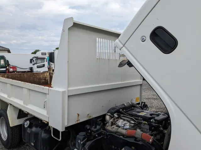 いすゞ エルフ TPG-NKR85AD(2WD)の写真46