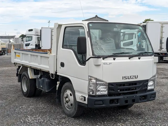 いすゞ エルフ TPG-NKR85AD(2WD)の写真3
