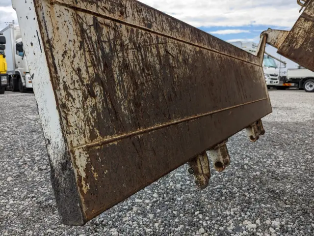 いすゞ エルフ TPG-NKR85AD(2WD)の写真10