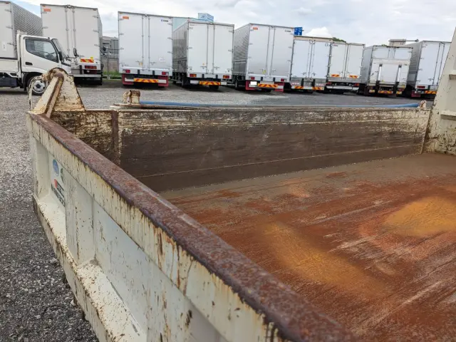 いすゞ エルフ TPG-NKR85AD(2WD)の写真18