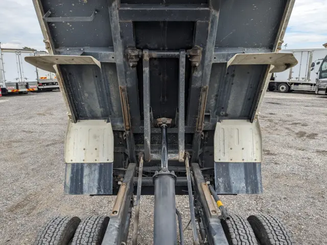 いすゞ エルフ TPG-NKR85AD(2WD)の写真36