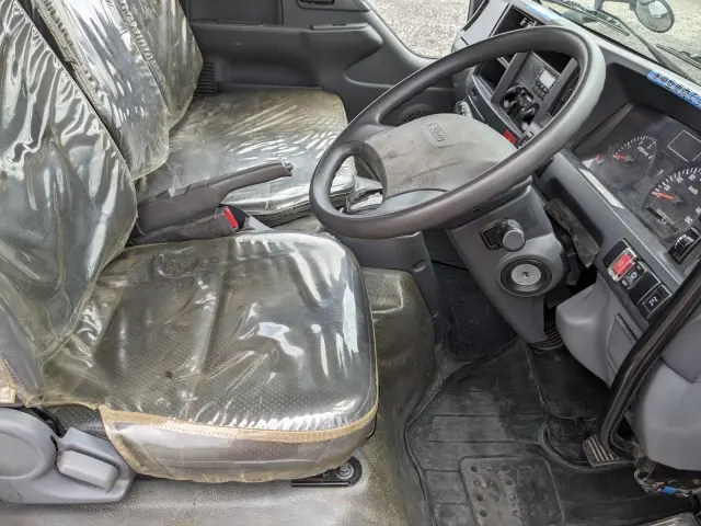 いすゞ エルフ TPG-NKR85AD(2WD)の写真39