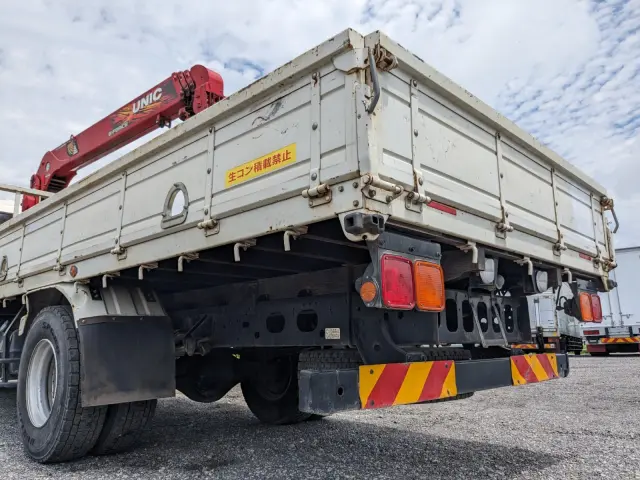 いすゞ フォワード 2PG-FRR90S1(2WD)の写真8