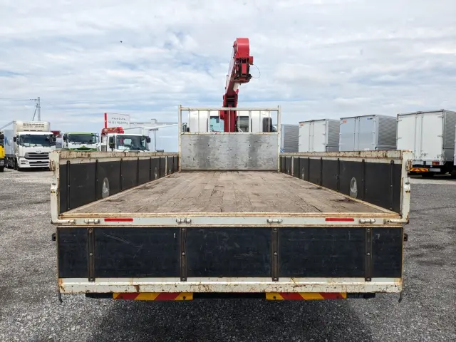 いすゞ フォワード 2PG-FRR90S1(2WD)の写真9