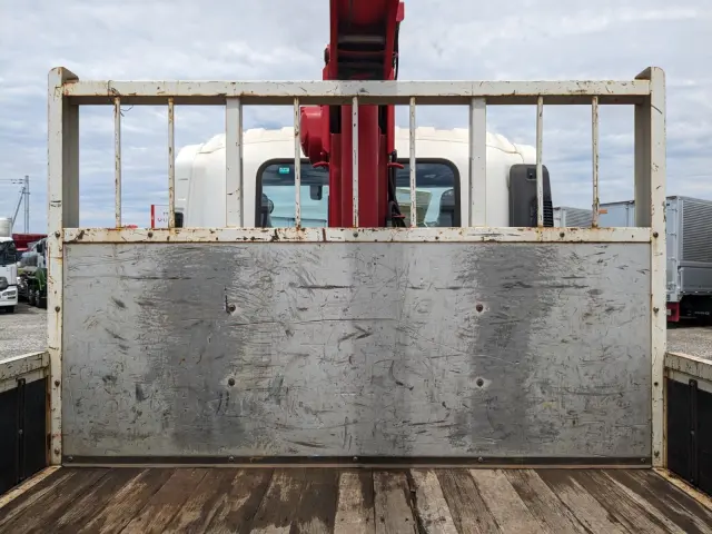 いすゞ フォワード 2PG-FRR90S1(2WD)の写真12