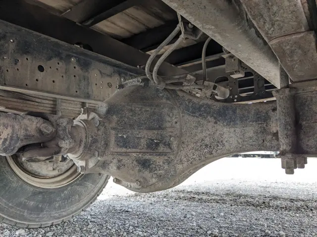 いすゞ フォワード 2PG-FRR90S1(2WD)の写真17