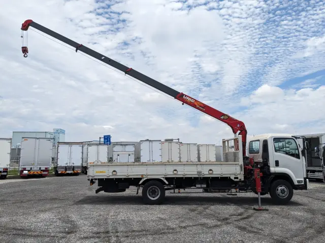 いすゞ フォワード 2PG-FRR90S1(2WD)の写真22