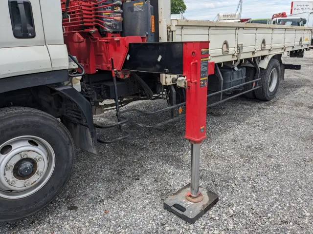 いすゞ フォワード 2PG-FRR90S1(2WD)の写真32