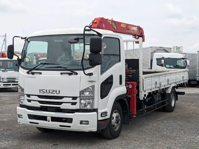 いすゞ フォワード 2PG-FRR90S1(2WD)の写真1