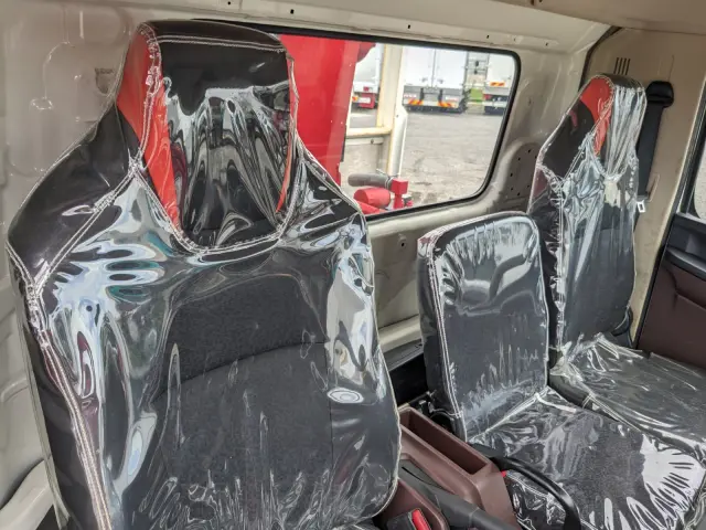 日野 レンジャー 2KG-FC2ABA(2WD)の写真37