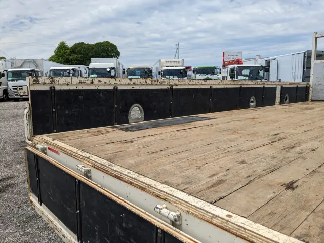 日野 レンジャー 2KG-FC2ABA(2WD)の写真16