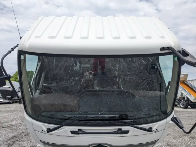 日野 レンジャー 2KG-FC2ABA(2WD)の写真50