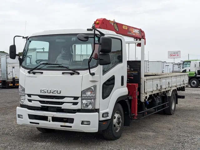 いすゞ フォワード 2PG-FRR90S1(2WD)の写真1