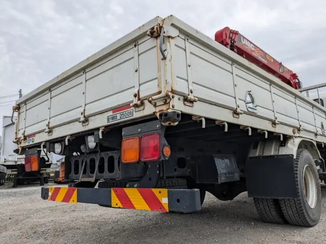 いすゞ フォワード 2PG-FRR90S1(2WD)の写真6