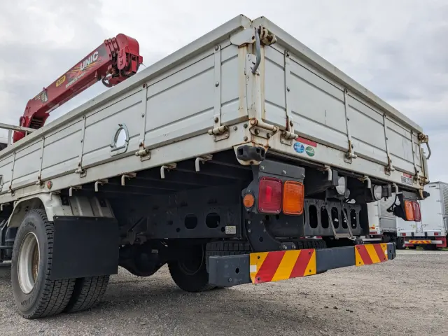 いすゞ フォワード 2PG-FRR90S1(2WD)の写真8