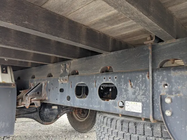 いすゞ フォワード 2PG-FRR90S1(2WD)の写真18