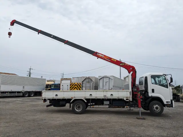 いすゞ フォワード 2PG-FRR90S1(2WD)の写真22