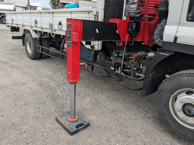 いすゞ フォワード 2PG-FRR90S1(2WD)の写真29