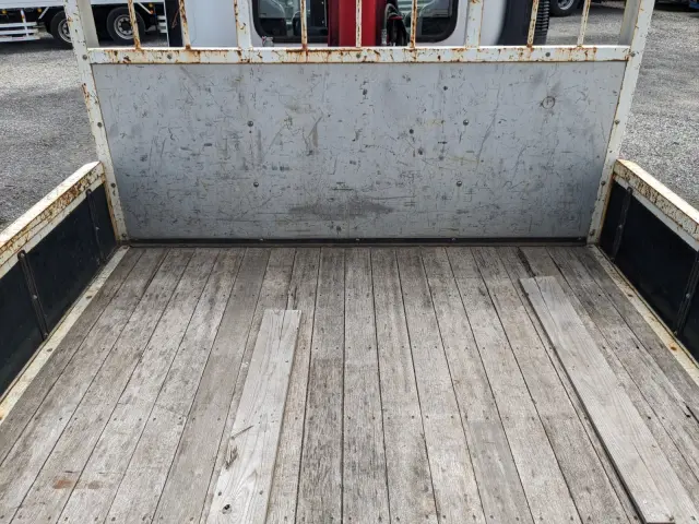 いすゞ フォワード 2PG-FRR90S1(2WD)の写真12