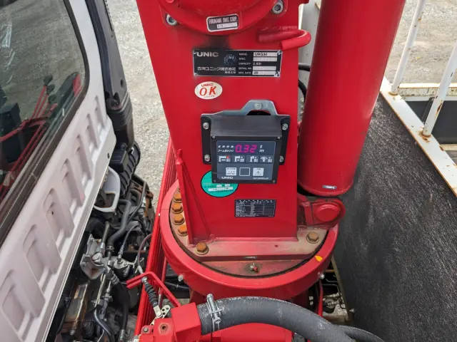 いすゞ フォワード 2PG-FRR90S1(2WD)の写真35