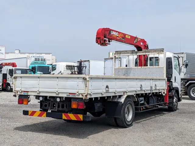 いすゞ フォワード 2PG-FRR90S1(2WD)の写真5