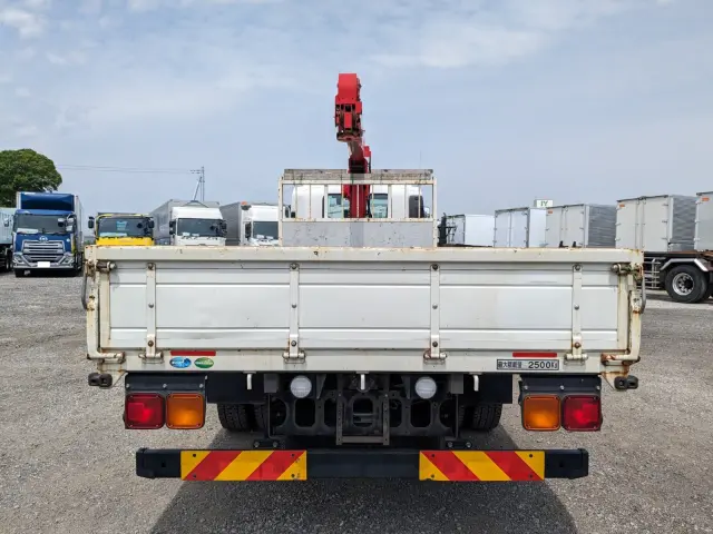 いすゞ フォワード 2PG-FRR90S1(2WD)の写真5