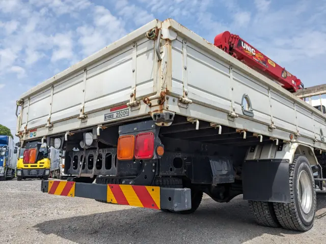 いすゞ フォワード 2PG-FRR90S1(2WD)の写真7