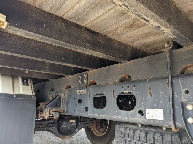 いすゞ フォワード 2PG-FRR90S1(2WD)の写真18